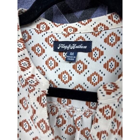 Flag & Anthem Cream Blouse Medium Boho Hippie Professional Tribal Earth Crunchy - Picture 3 of 7